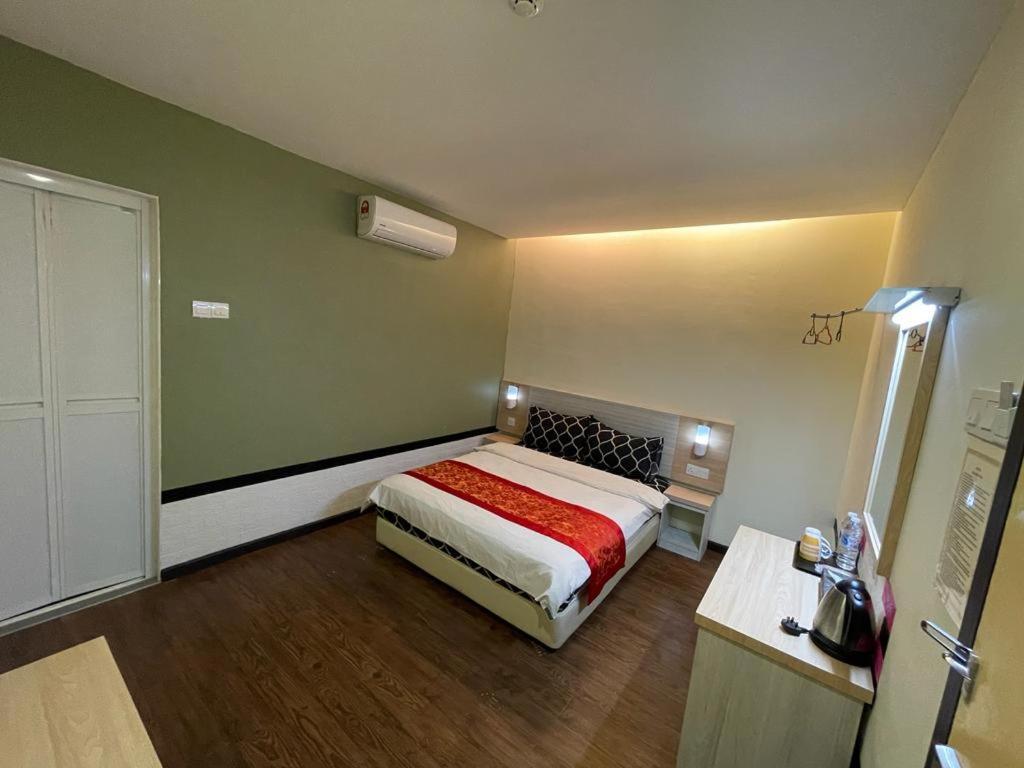 N&L Hotel กัวลาตรังกานู ภายนอก รูปภาพ
