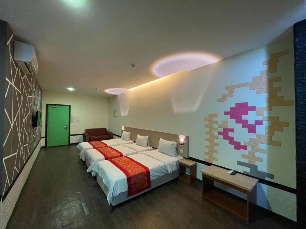 N&L Hotel กัวลาตรังกานู ภายนอก รูปภาพ