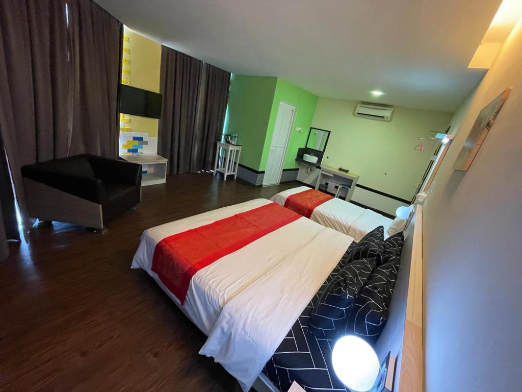 N&L Hotel กัวลาตรังกานู ภายนอก รูปภาพ
