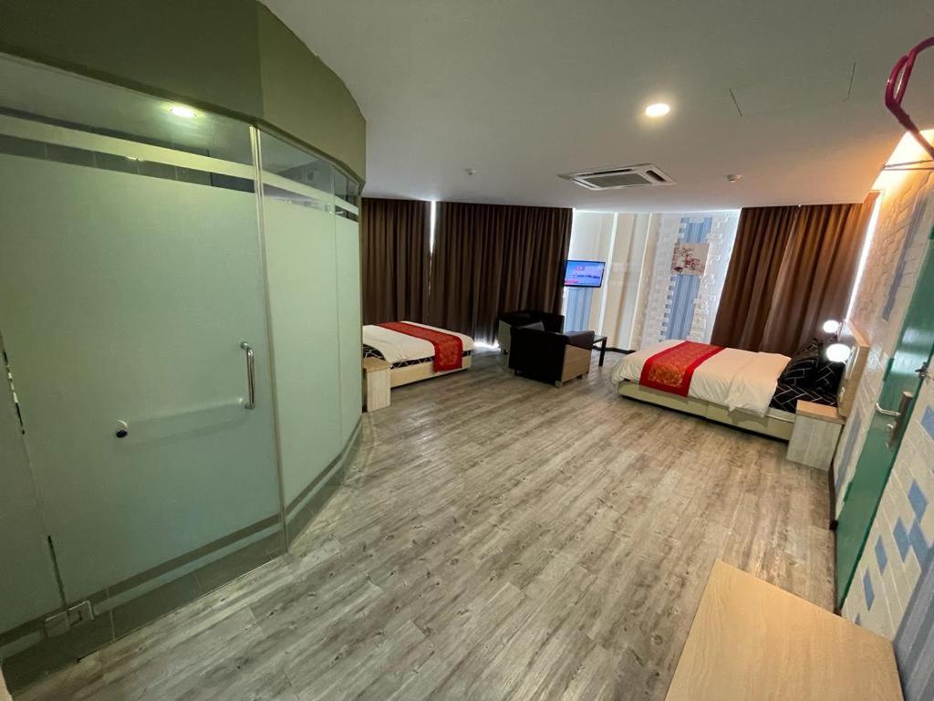 N&L Hotel กัวลาตรังกานู ภายนอก รูปภาพ